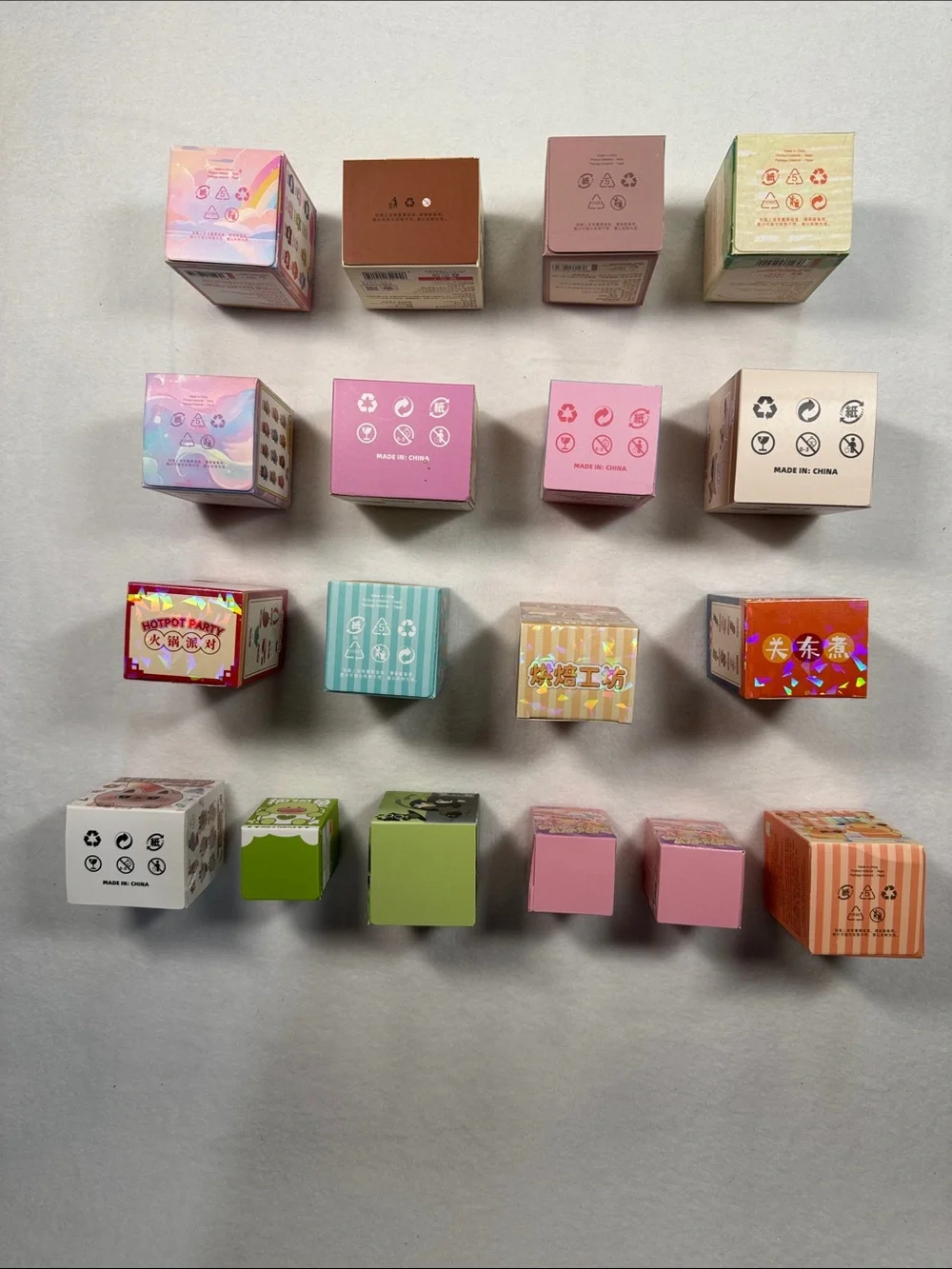 Blind Box Bundle - lot of 18
